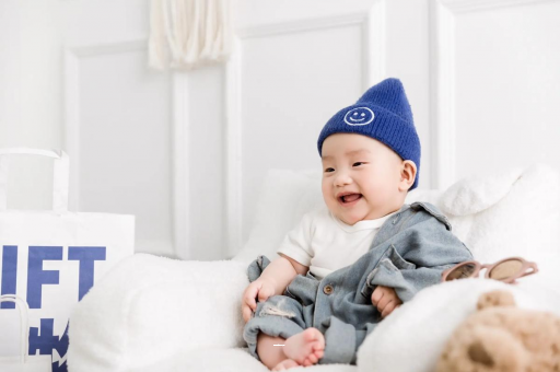 磁县宝宝睡整觉是几个小时